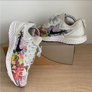 Nike Odyssey React Floral Running Sneakers “Hawaiian” - Women’s sz 10